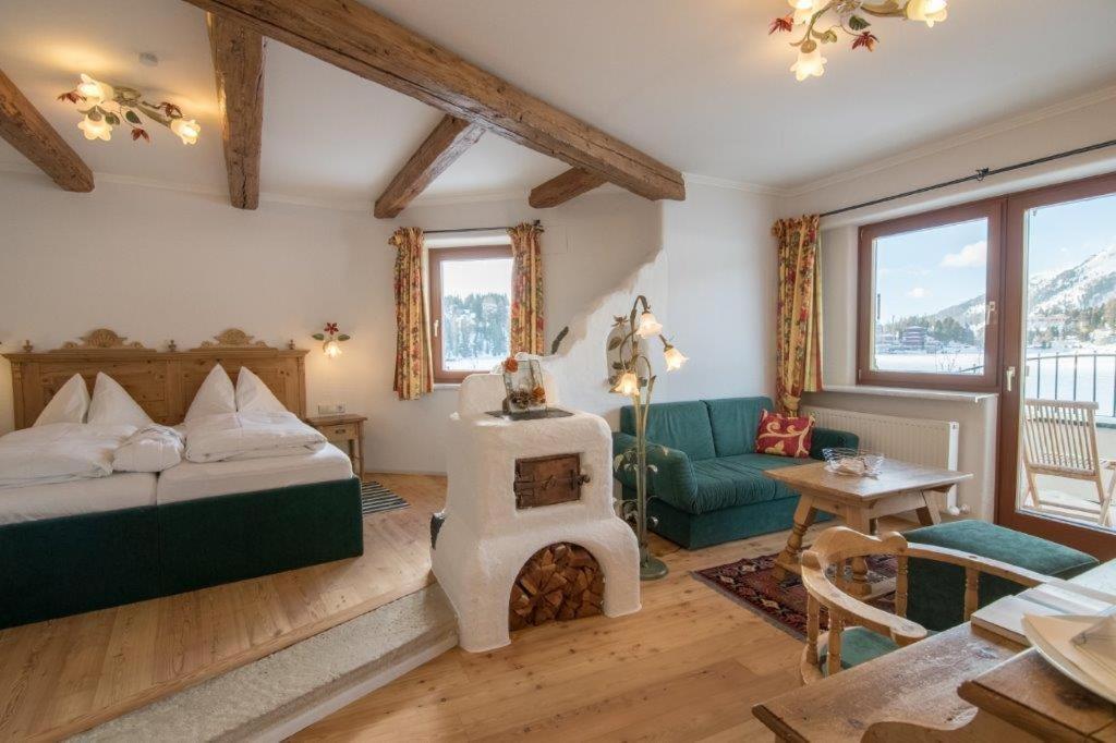 Seehotel Jaegerwirt Turracher Höhe Buitenkant foto