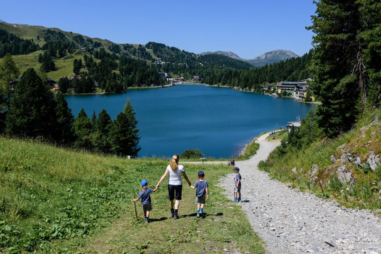 Seehotel Jaegerwirt Turracher Höhe Buitenkant foto